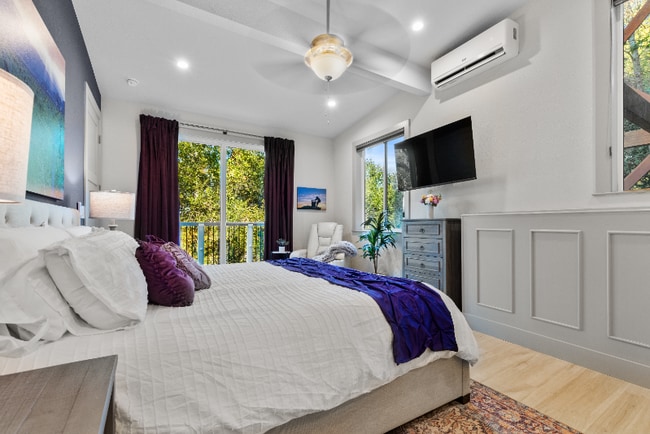 Photo - 2108 Valente Cir