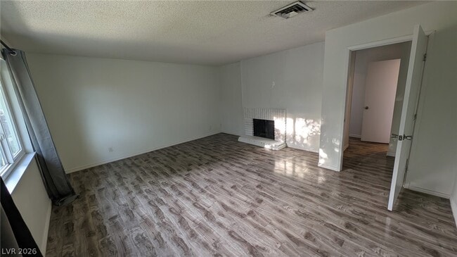 Photo - 426 Greenbriar Townhouse Way