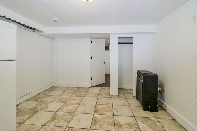 Photo - 2332 Eccles Ave Unit #3