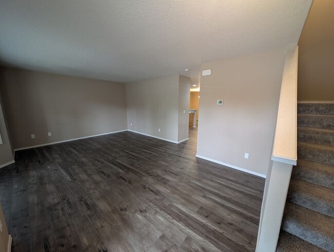 Photo - 7302 Hayworth Ave NE