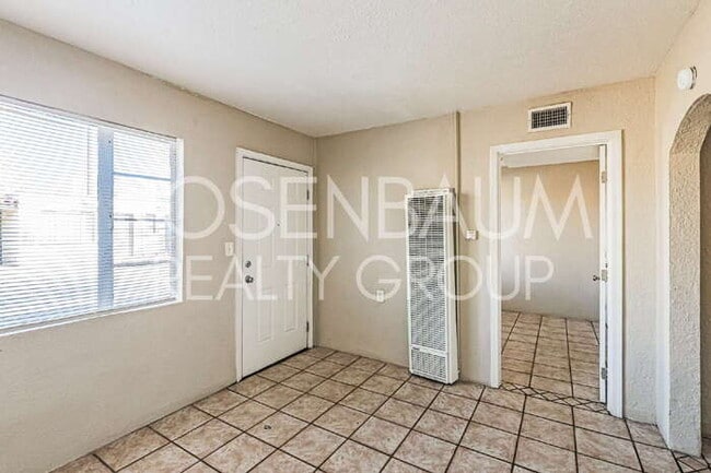 Photo - 302 W Flores St Unit 12