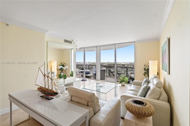 Photo - 6365 Collins Ave Unit 3611