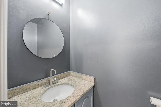 Photo - 10153 Turnberry Pl