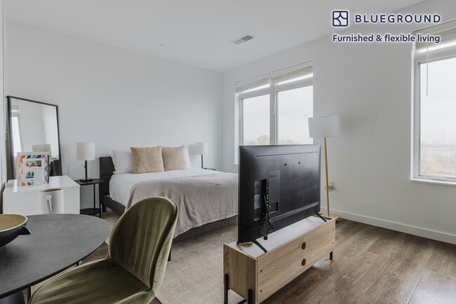 Building Photo - 780 Morrissey Blvd Rental