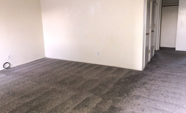 Photo - 2469 Armour Ave Unit Apt #2