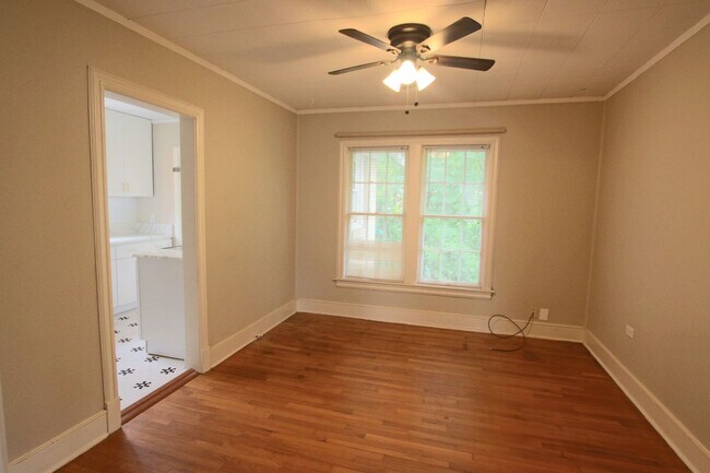 Photo - Rowland Duplex 130/130 1/2 *LEASE UP* Unit 130 1/2