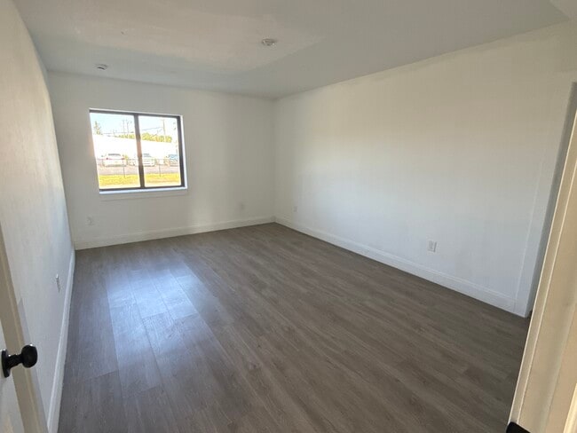 Photo - Palm Beach Blvd Unit 3