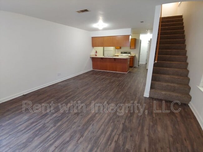 Photo - 227 Dixie Dr Unit #2