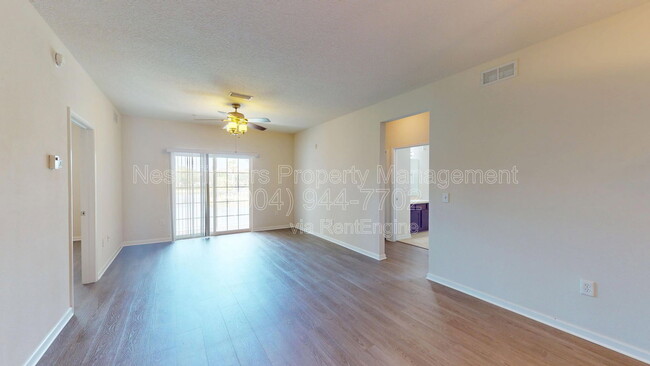 Photo - 8201 Green Parrot Rd Unit 202
