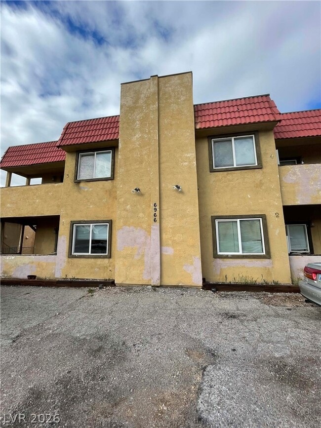 Building Photo - 6966 Issac Ave