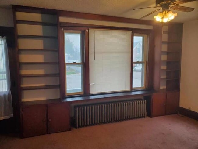 Photo - 202 W High St