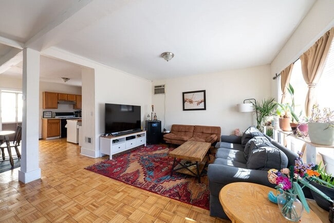 Photo - Check out this awesome 3 bed 2 bath in Somerville.