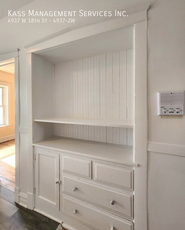 Photo - 4937 W 18th St Unit 4937-2W