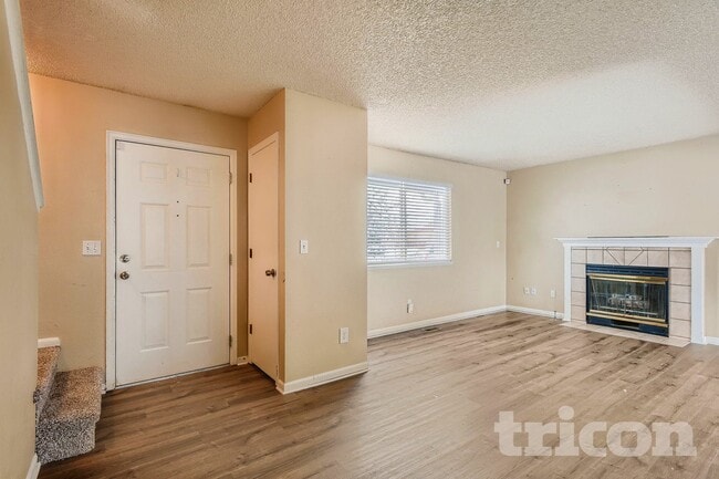 Photo - 1459 Cattail Dr House