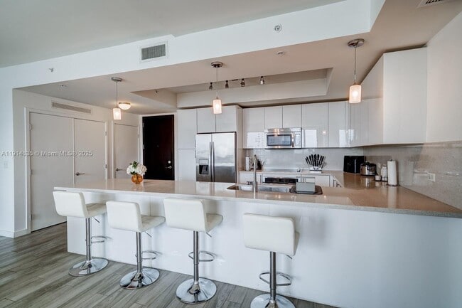 Photo - 999 SW 1st Ave Unit 1612