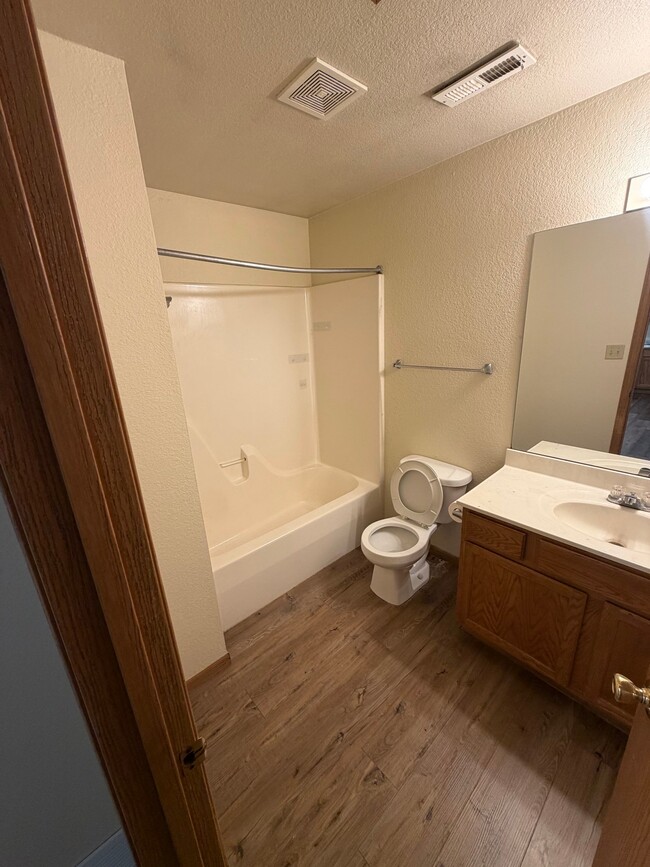Photo - 1015 N St Joe Dr