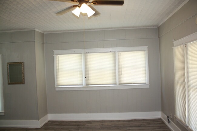 Photo - 1317 Avenue C