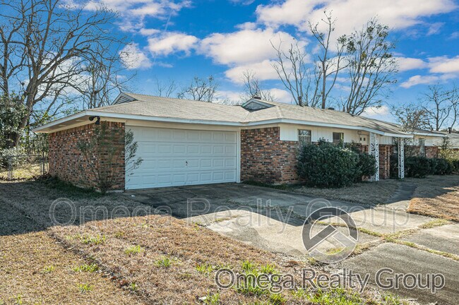 Photo - 4439 N Slauson Cir