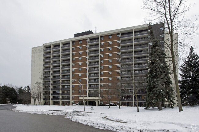 Photo - 2200 Roche Ct