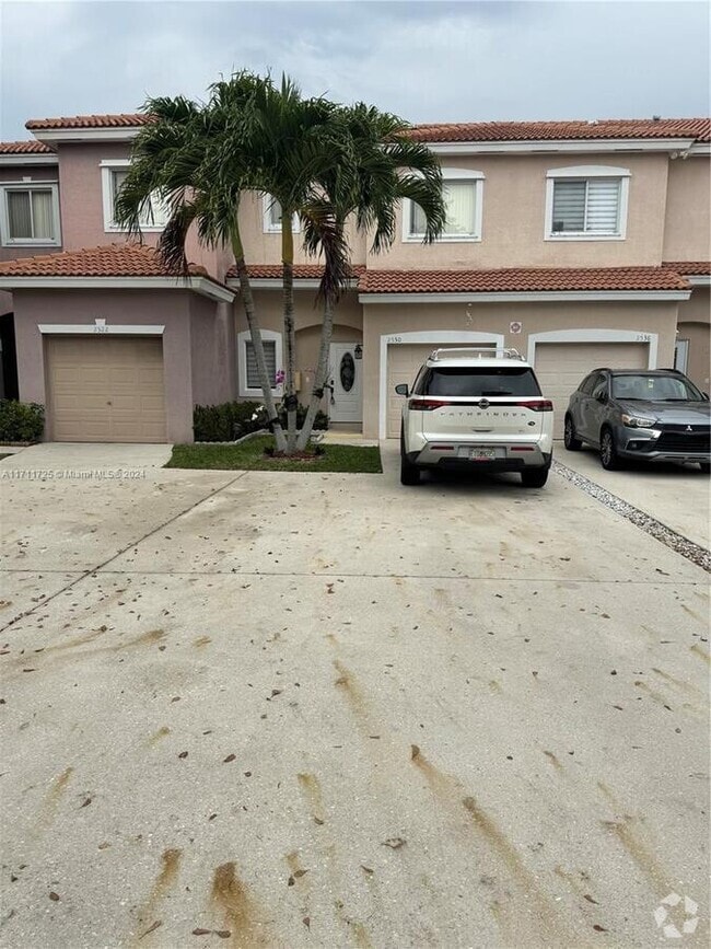Building Photo - 2530 NW 92nd Ave Rental