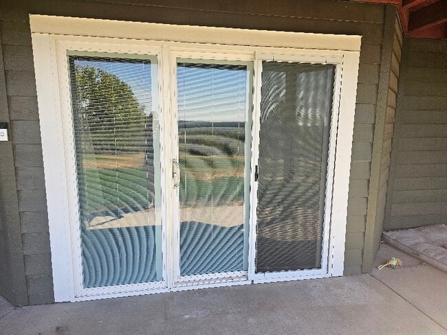 Photo - 3317 S Eastern Rd Unidad A