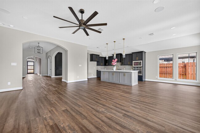 7211 Sylvan Birch Trl