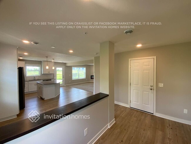 Photo - 1286 Upper 143rd Ct E