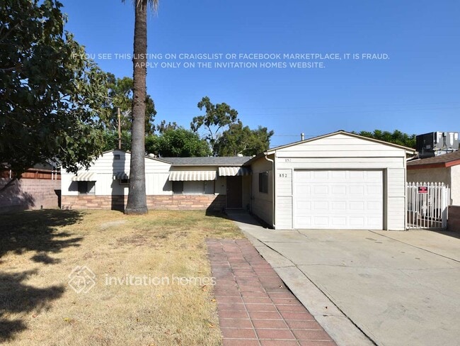 Photo - 852 N Parkside Dr