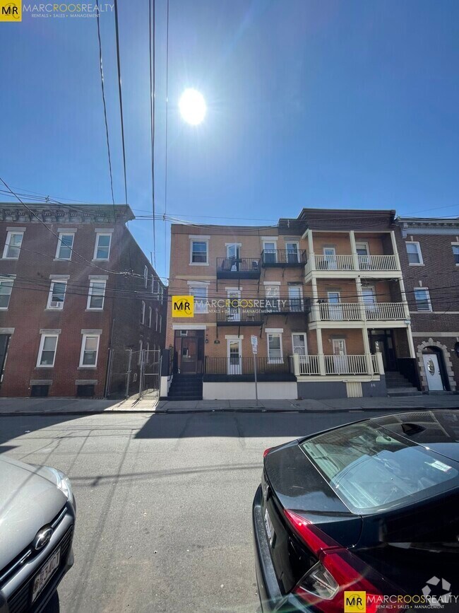 Building Photo - 60 Lubec St Unit 4 Rental