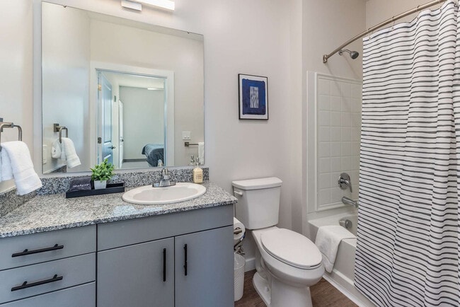 Photo - 2746 Central Pkwy Unit FL3-ID1261723P