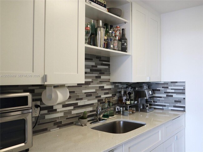 Photo - 2350 NE 135th St Unit # 607