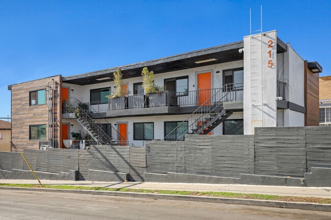 Photo - 215 N. Fickett St. Unit 5