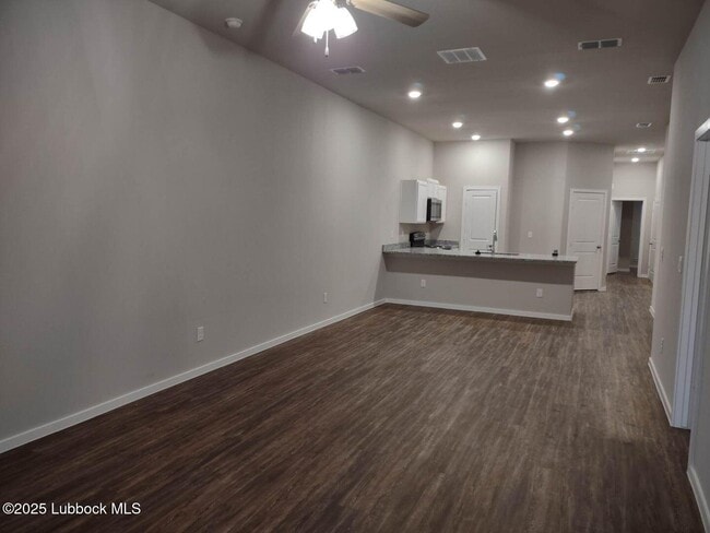 Photo - 2121 N Jayton Ave