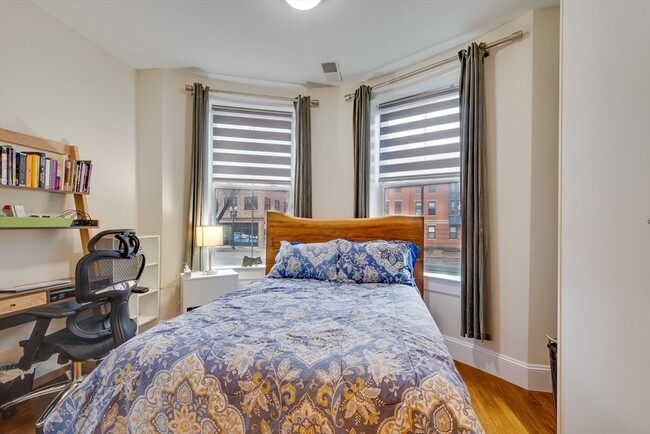 Photo - 652 Massachusetts Ave Condo Unit 2