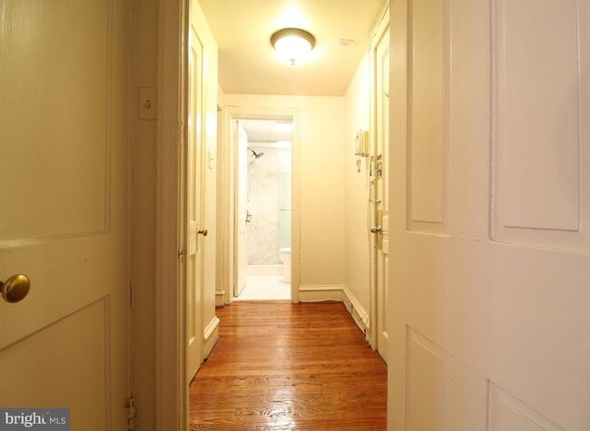 Photo - 30 S 22nd St