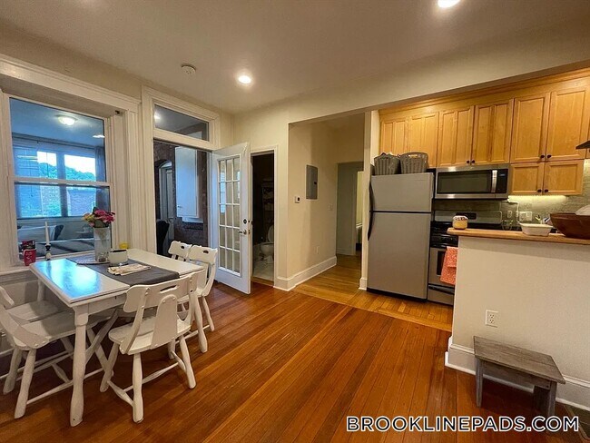 Photo - 191 Winthrop Rd Unidad 2