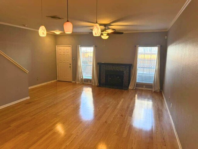 Photo - 3780 Tanglewilde St Unit 306