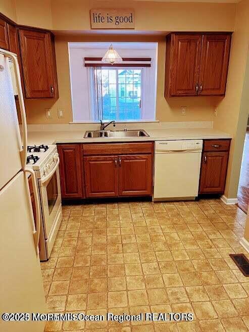 Photo - 206 Brookfield Dr