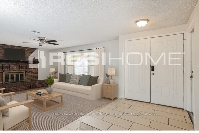 Photo - 8308 W Indianola Ave