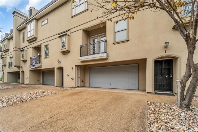 Photo - 2203 N Carroll Ave