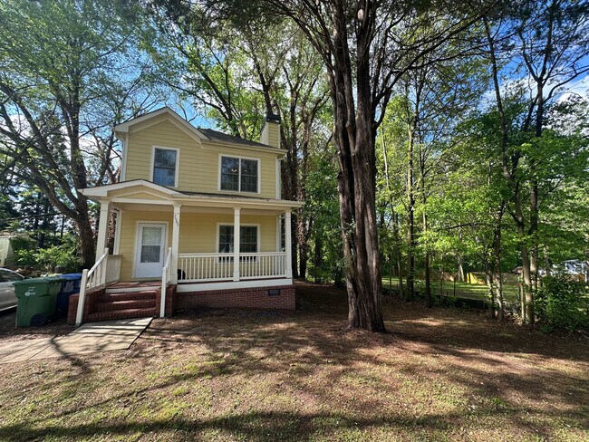 Room in House on Godfrey Dr NW