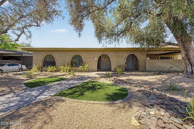 Photo - 3734 E Montecito Ave