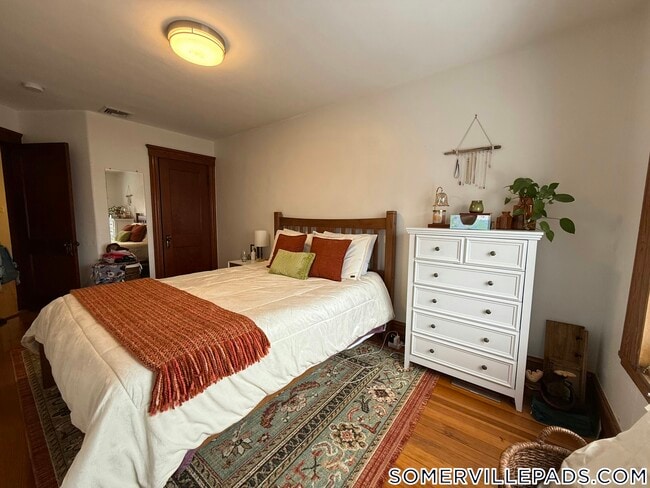 Photo - 449 Broadway Unidad 2