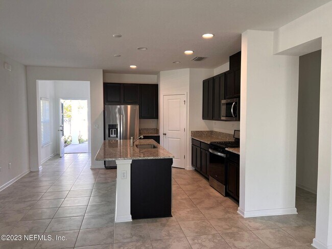 Photo - 20 Wilgrove Pl