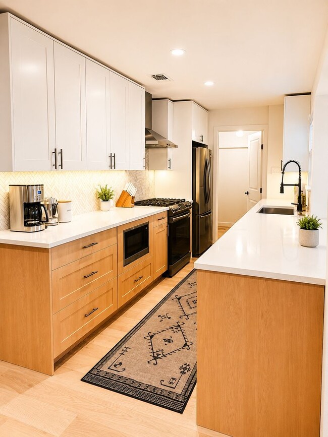 Photo - *** Near Domain * Stunning 5 Bedroom 4 Bath House with Garage * Fully Furnished * Designer Decora...