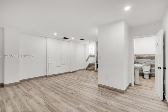 Photo - 4971 NW 179th St