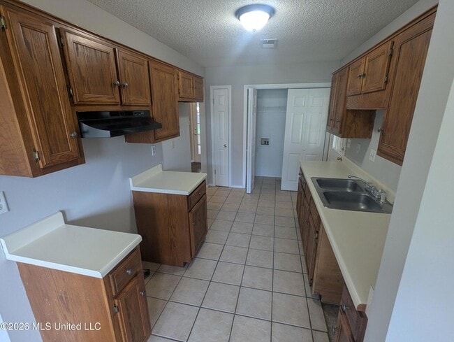 Photo - 2922 Waverly Dr