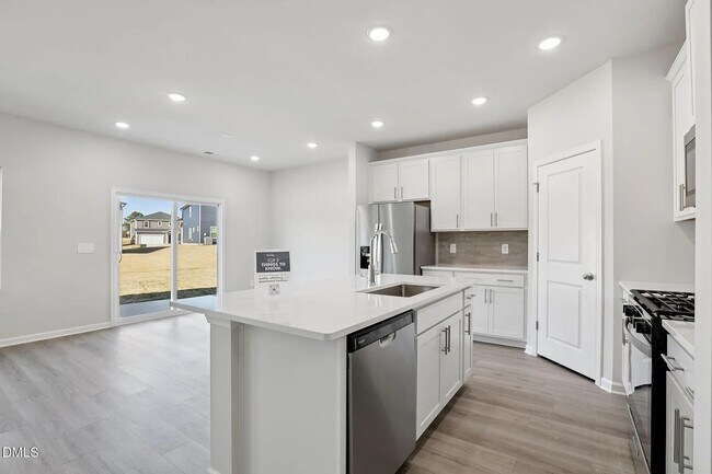 Photo - Room in House on Hoff Ct
