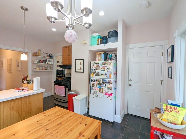 Photo - 390 Washington St Unidad 1