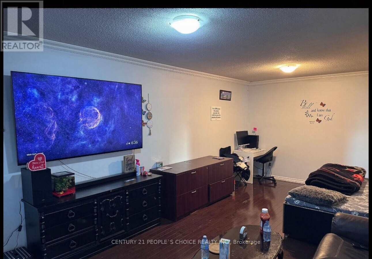 Photo - 7221 Sigsbee Dr